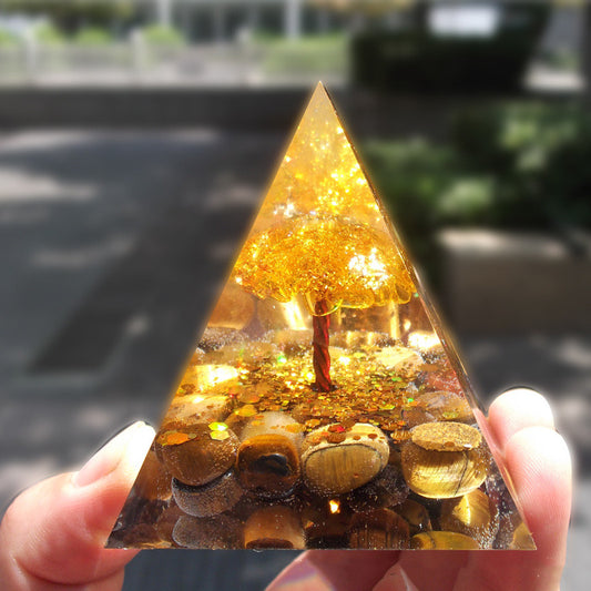 Car Creativity Pyramid Epoxy Technology Ornaments