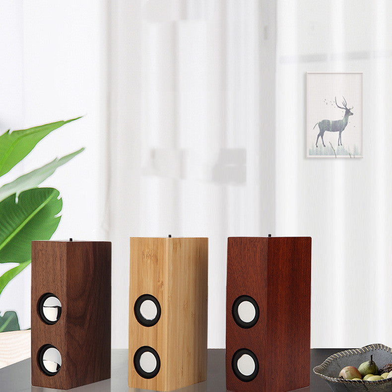 Black technology retro wooden bluetooth speaker