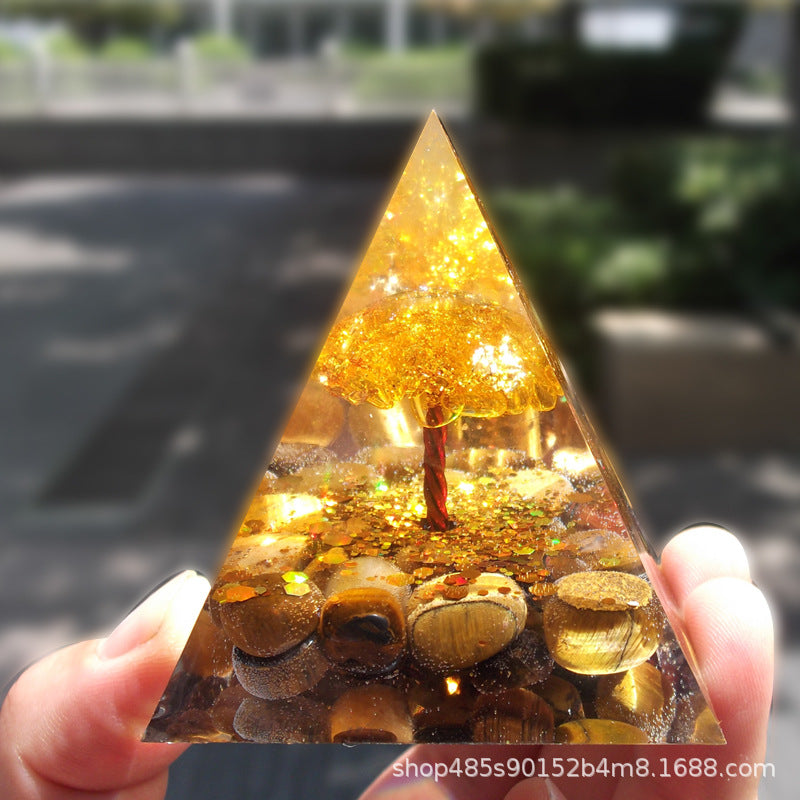 Car Creativity Pyramid Epoxy Technology Ornaments